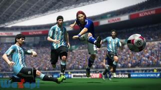 ���[���h�T�b�J�[ �E�C�j���O�C���u�� 2010 �������̒���̉摜